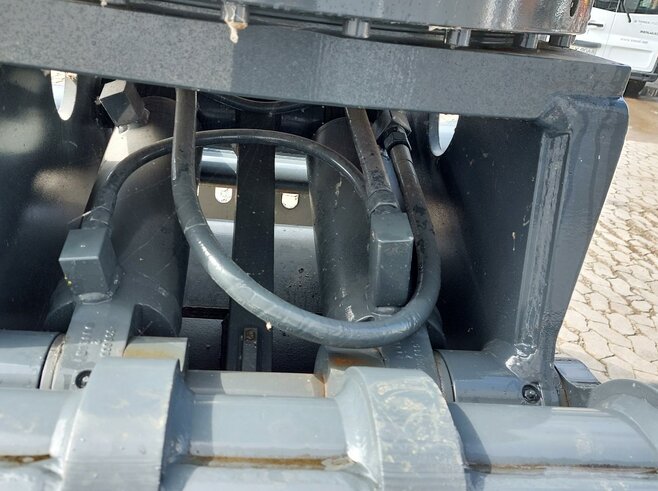Paal Abbruch- und Sortiergreifer S2500-D