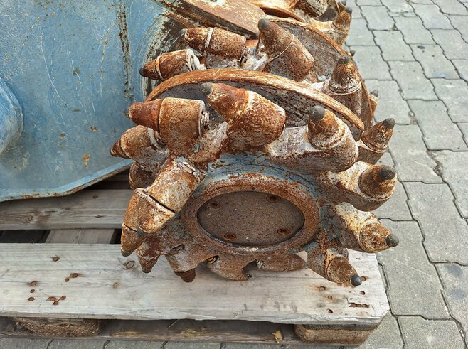 Rockwheel Anbaufräse D10