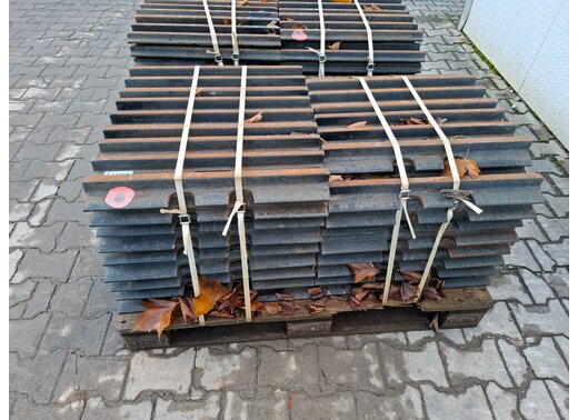 Hitachi Bodenplatten 600mm Dreisteg