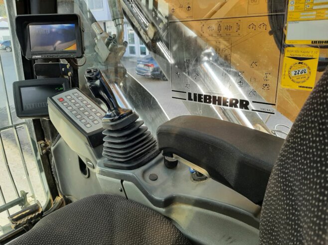 Liebherr R960 SME
