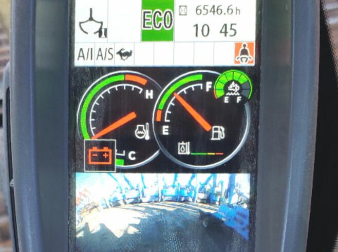 Hitachi ZX225USLC-6