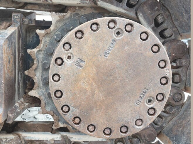 Hitachi ZX350LCN-6 +Demarec MQP-45