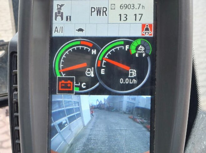 Hitachi ZX350LCN-6 +Demarec MQP-45