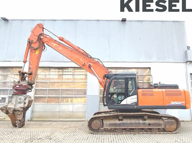 Hitachi ZX350LCN-6 +Demarec MQP-45