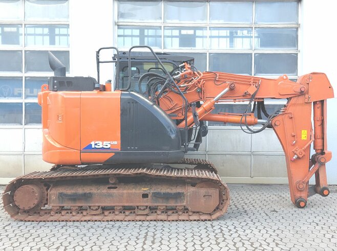 Hitachi ZX135US-6 Short reach front tunnel excavator