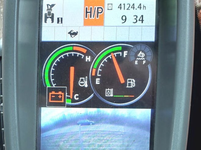 Hitachi ZX300LCN-6 +Demarec DXS-50