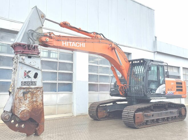 Hitachi ZX300LCN-6 +Demarec DXS-50
