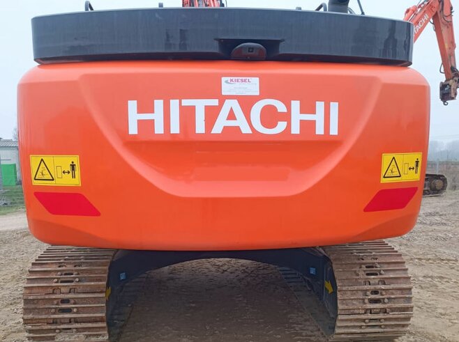 Hitachi ZX210LC-6 Teledipper