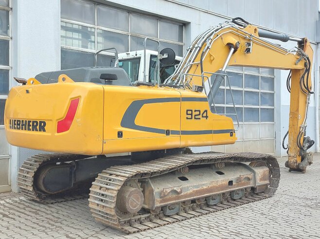 Liebherr R924LC