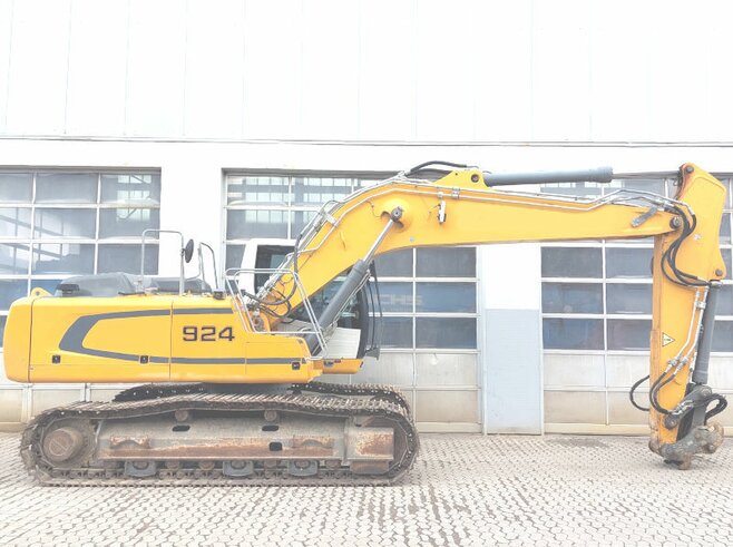 Liebherr R924LC