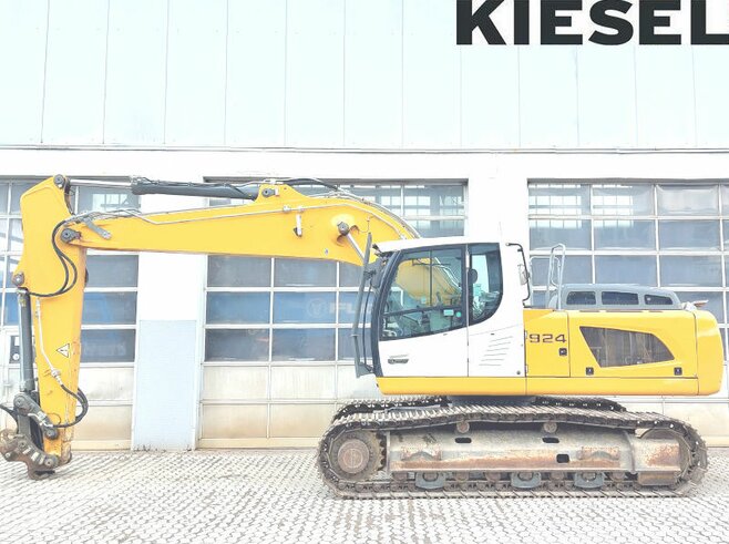 Liebherr R924LC