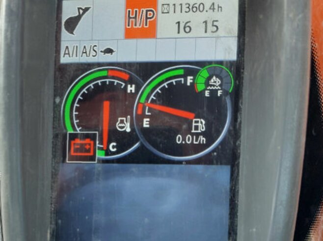 Hitachi ZX490LCH-6