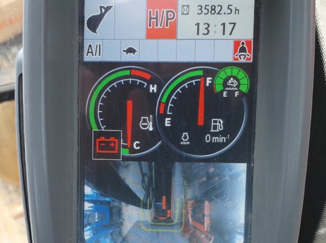Hitachi ZX135US-6