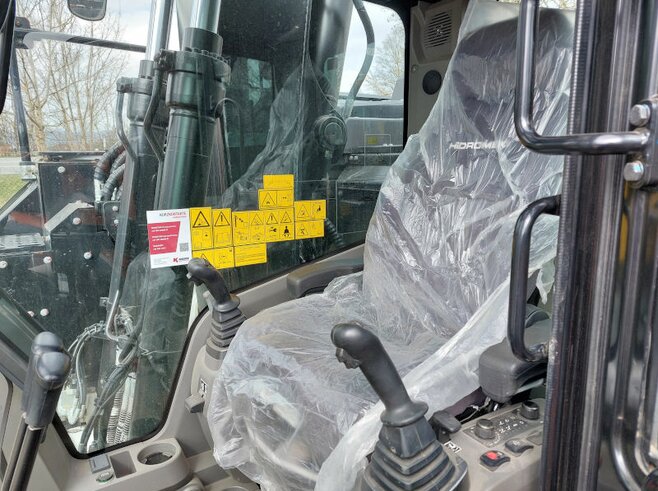 Hidromek HMK145LC-4