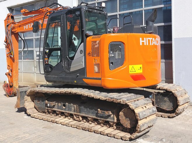 Hitachi ZX135US-6