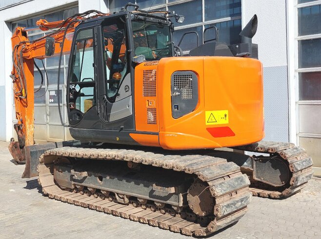 Hitachi ZX135US-6