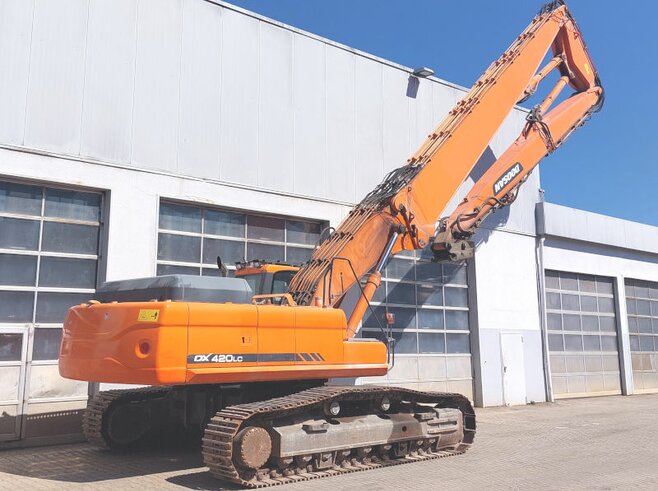 Doosan DX420LC