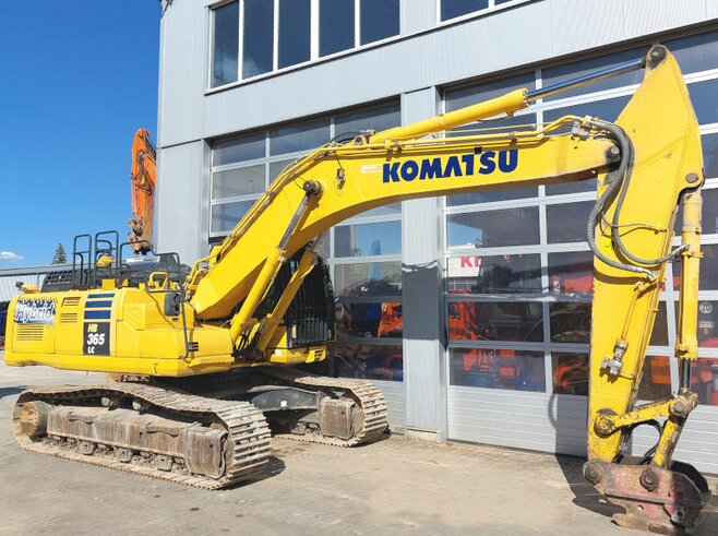 Komatsu HB365LC-3