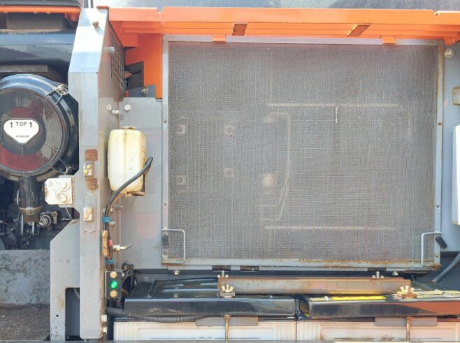 Hitachi ZX210LC-6