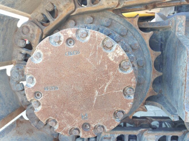 Hitachi ZX225USLC-6