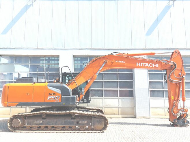 Hitachi ZX250LCN-7