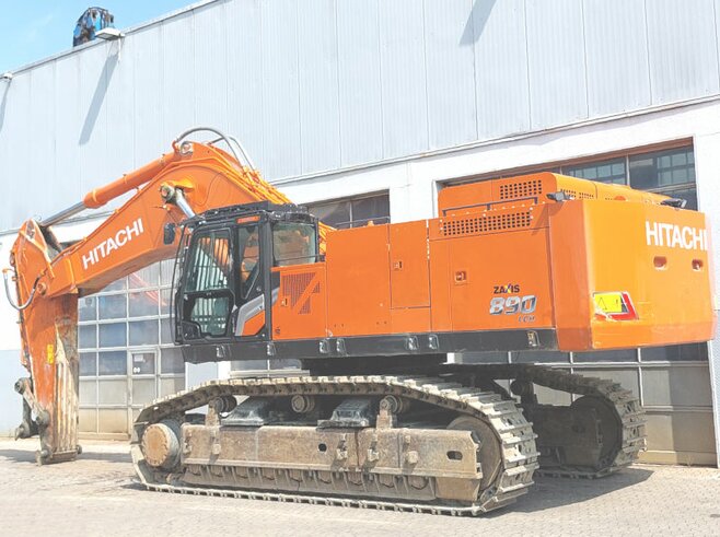 Hitachi ZX890LCH-7
