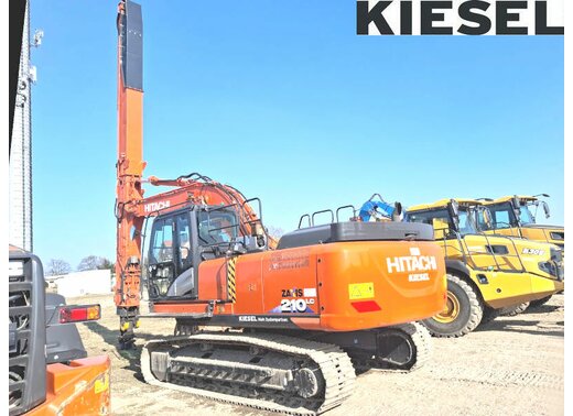 Hitachi ZX210LC-6 Teledipper