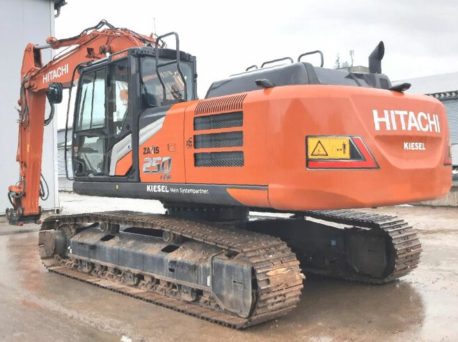 Hitachi ZX250LCN-7