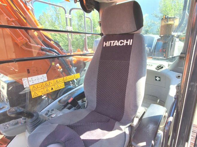 Hitachi ZX190LC-6