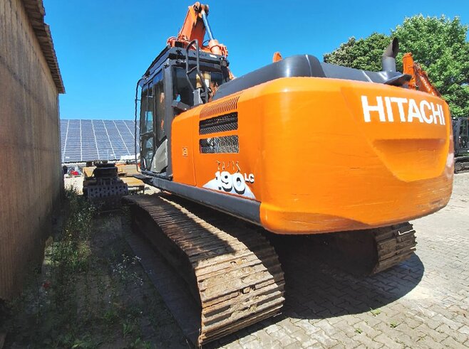 Hitachi ZX190LC-6