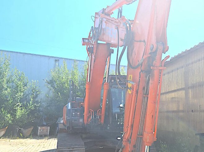Hitachi ZX190LC-6