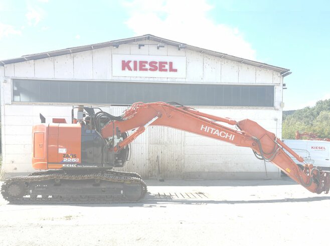 Hitachi ZX225USLC-6 Movax MSC Pro+