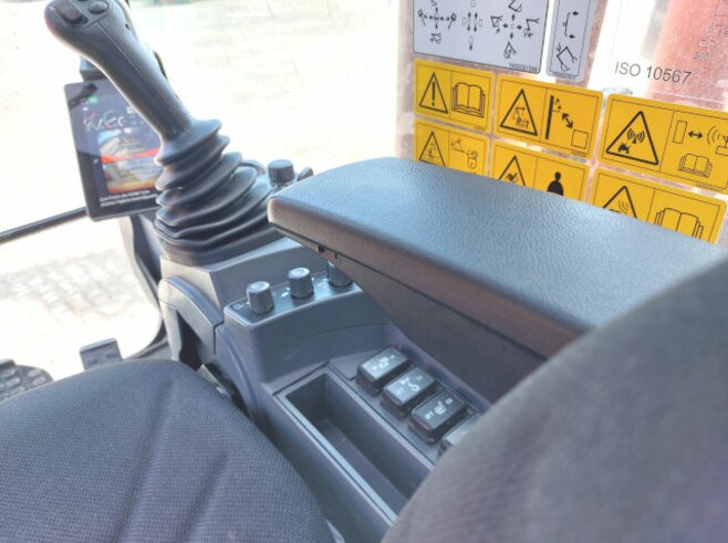 Hitachi ZX350LCN-7