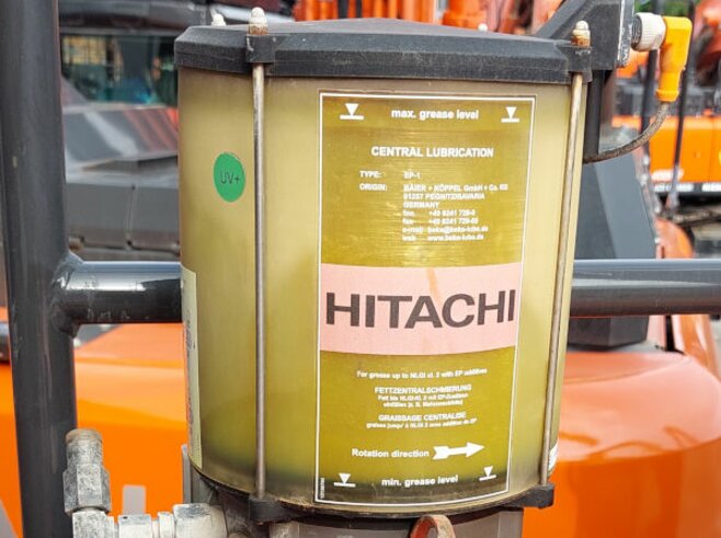 Hitachi ZX350LCN-6