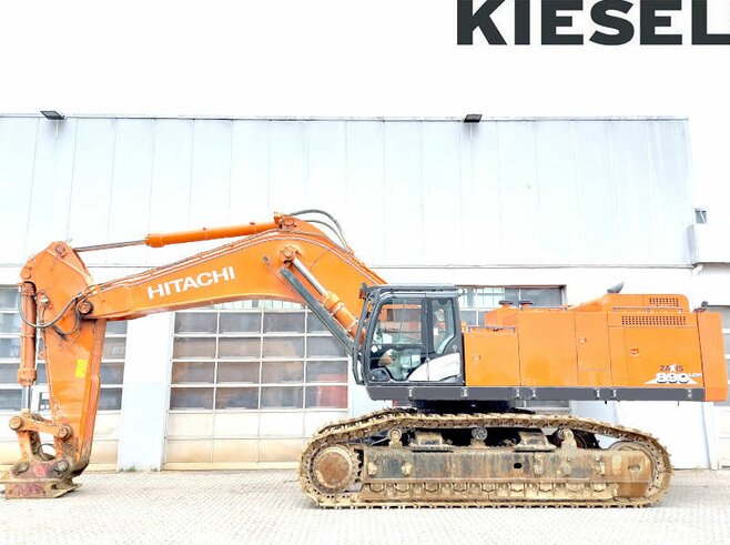 Hitachi ZX890LCH-6