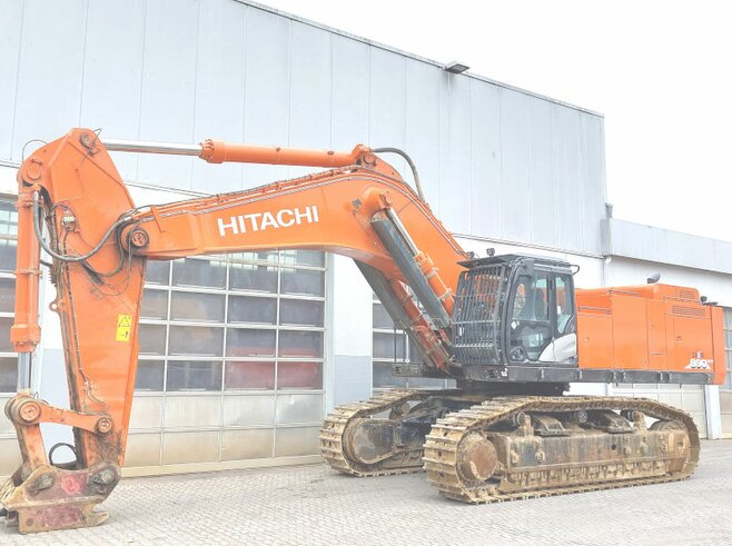 Hitachi ZX890LCH-6