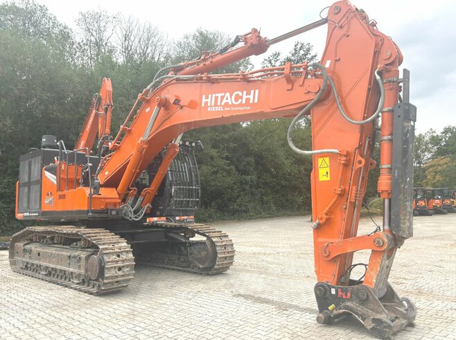 Hitachi ZX490LCH-7