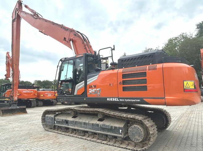 Hitachi ZX350LCN-7 Longreach