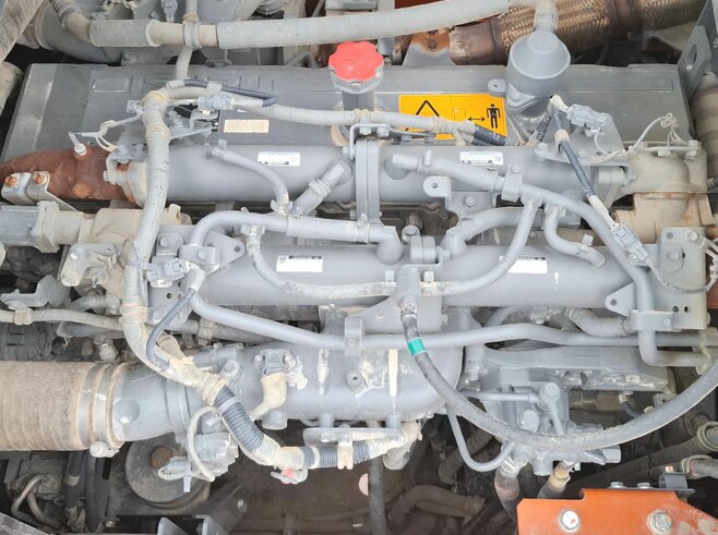 Hitachi ZX490LCH-7