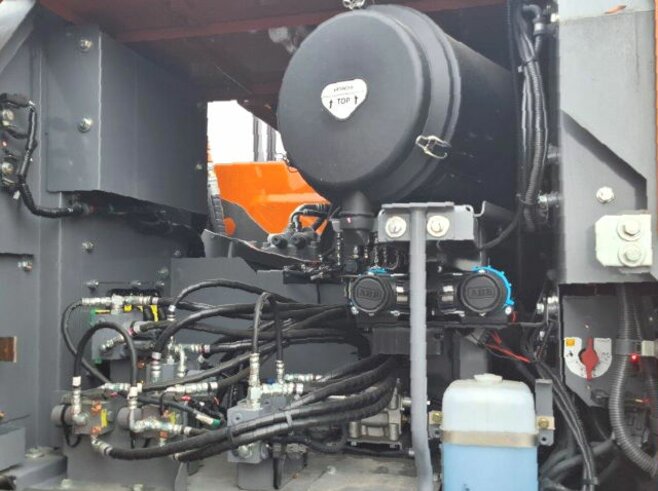 Hitachi ZX350LC-7 Teledipper