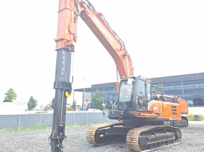 Hitachi ZX350LC-7 Teledipper