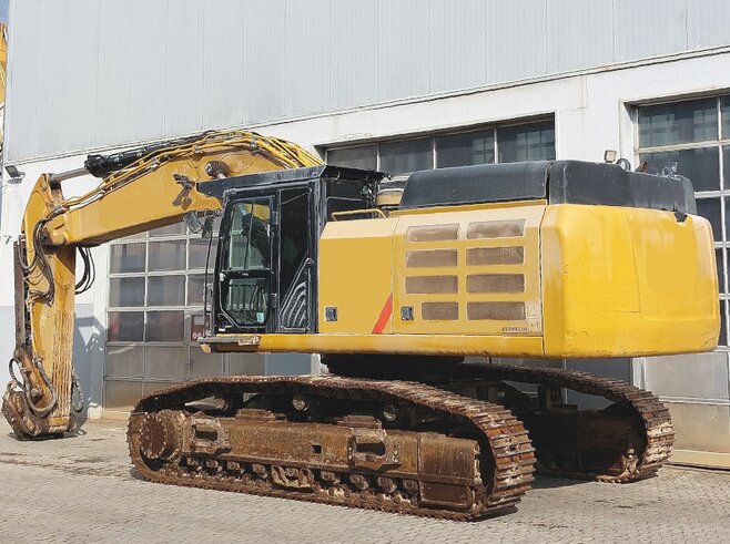 Caterpillar 352F
