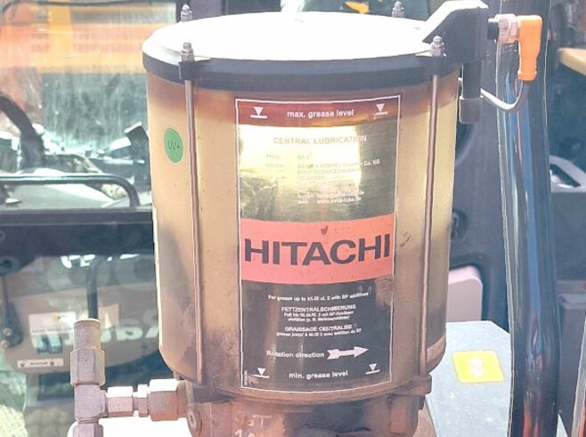Hitachi ZX300LCN-6