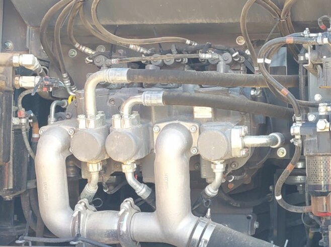 Hitachi ZX300LCN-7
