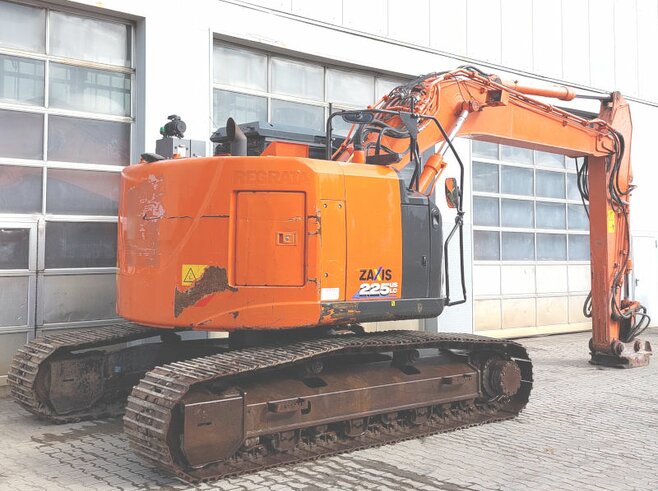 Hitachi ZX225USLC-6