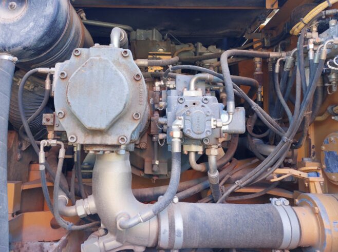 Liebherr R944 VH