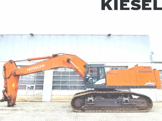 Hitachi ZX890LCH-6