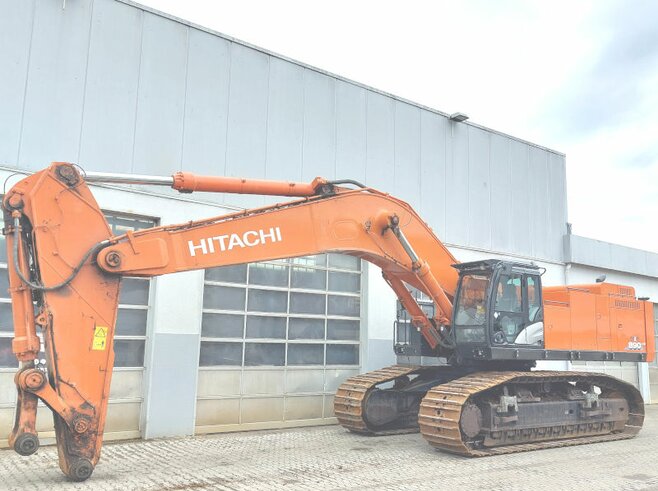 Hitachi ZX890LCH-6