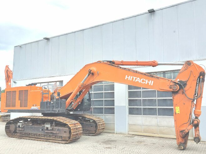 Hitachi ZX890LCH-6