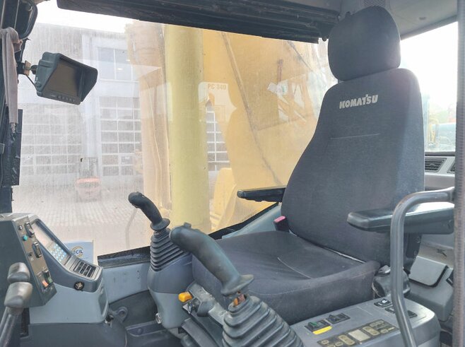 Komatsu PC340NLCD-7